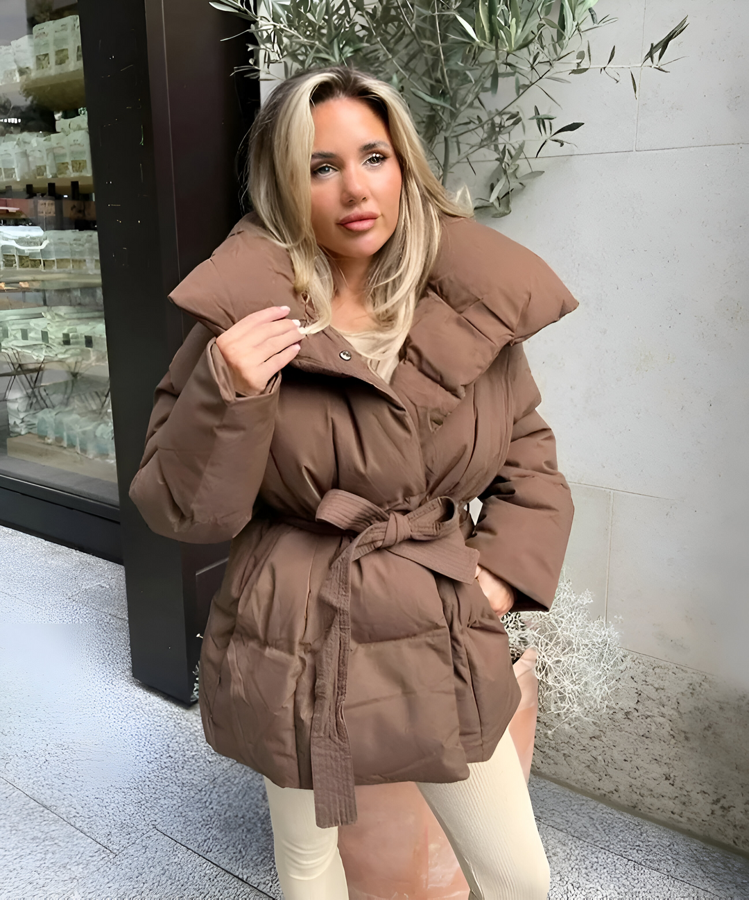 Enora™ | Stilvolle Steppjacke mit Schnürung