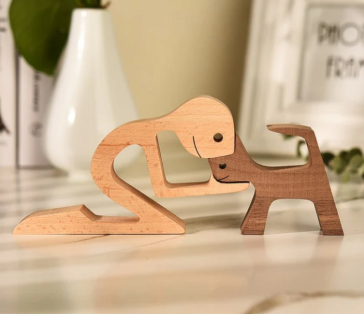 Otto™ | Natürliche Tierfigur aus Holz