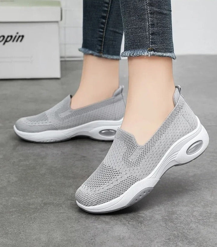 Clara™ | Orthopädische Sneakers aus atmungsaktivem Mesh