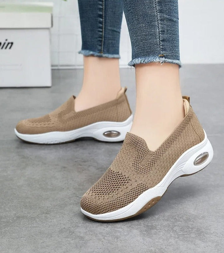 Clara™ | Orthopädische Sneakers aus atmungsaktivem Mesh